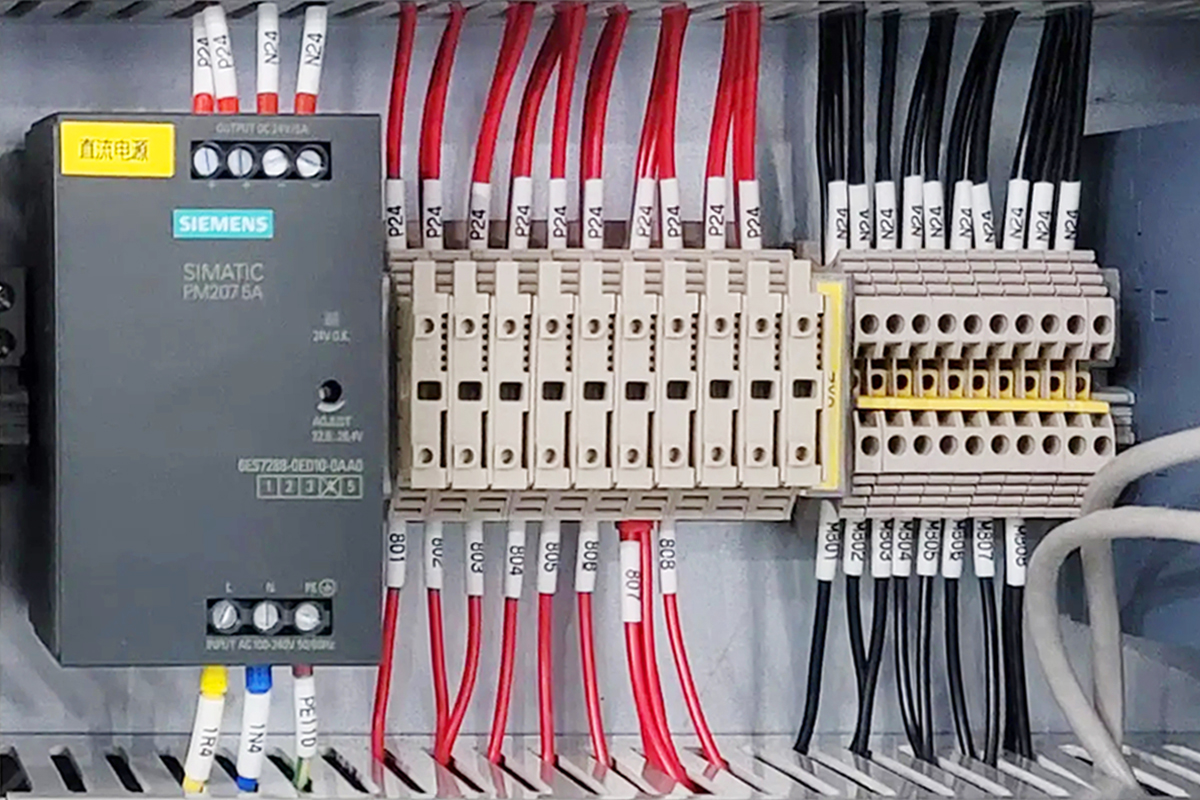 signal wiring configuration for controlling wire harness signal wiring configuration for controlling wire harness