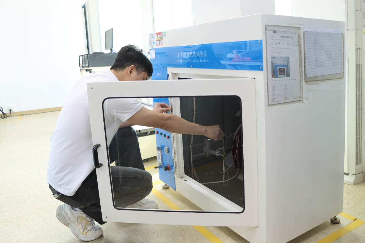 Horizontal & Vertical Flammability Tester
