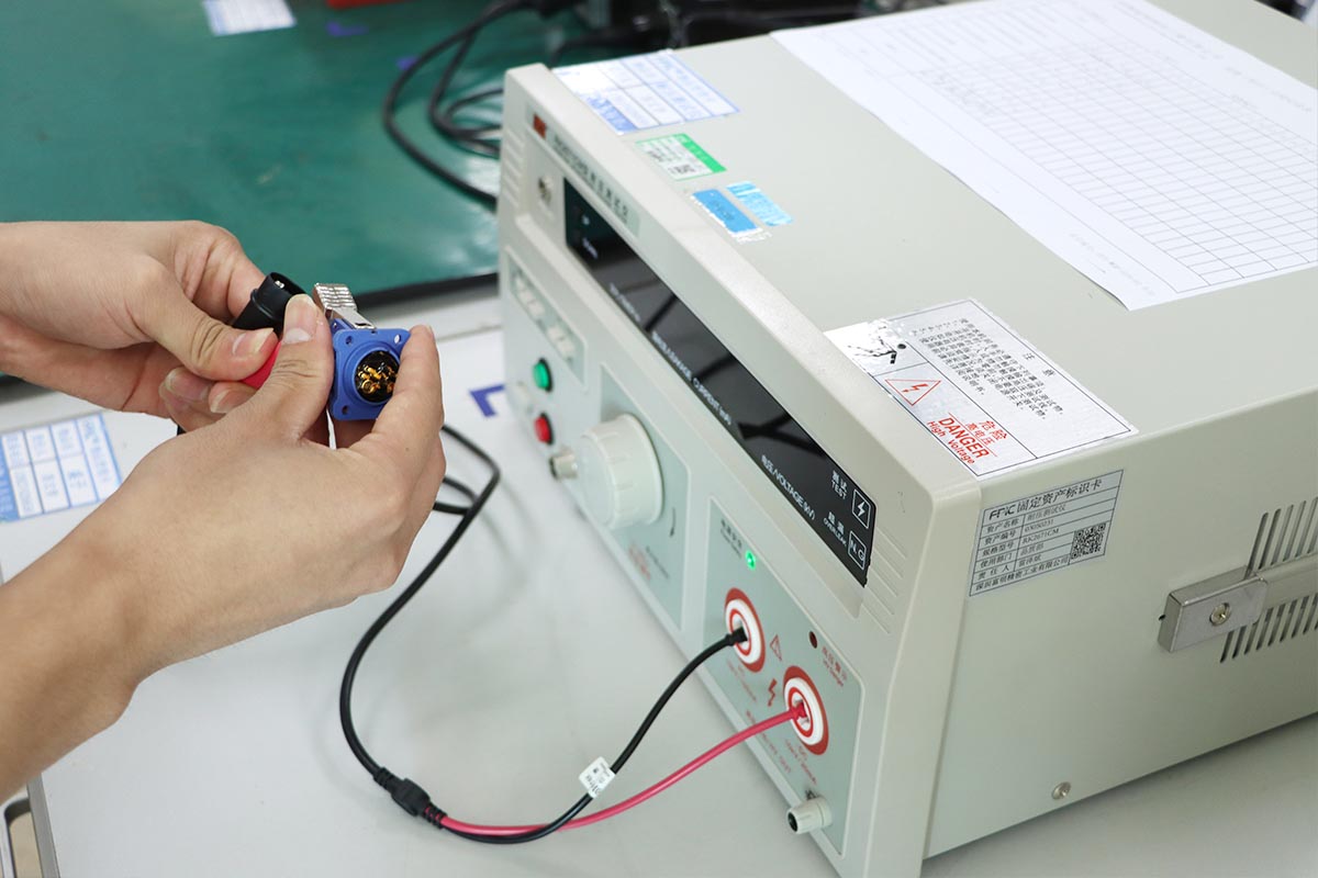 Withstand Voltage & Insulation Tester (10000V)